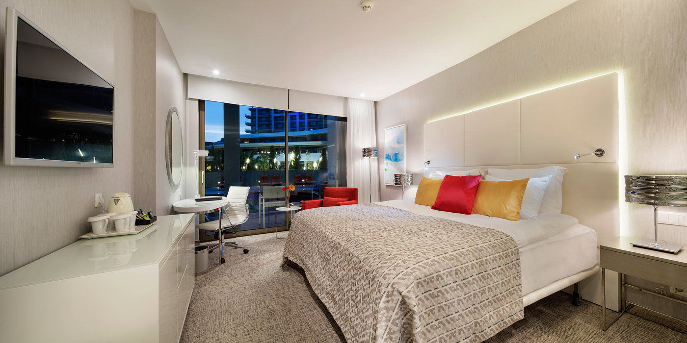 The Sense De Luxe Hotel