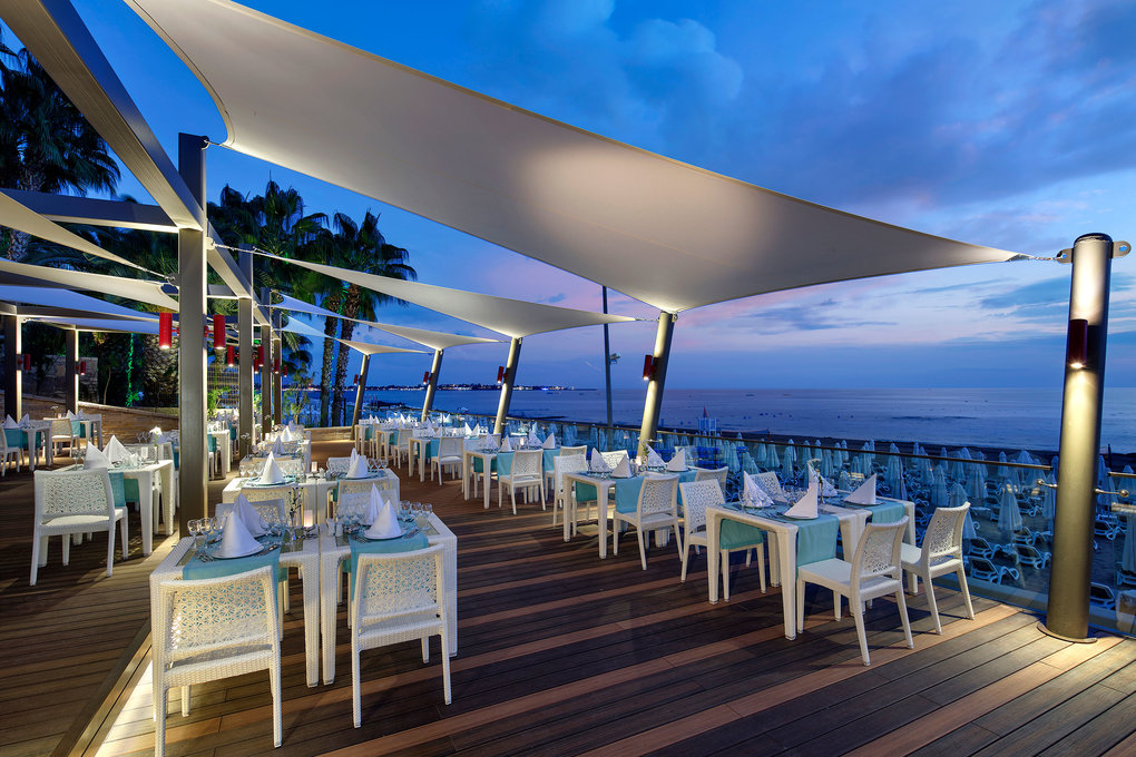 The Sense De Luxe Hotel