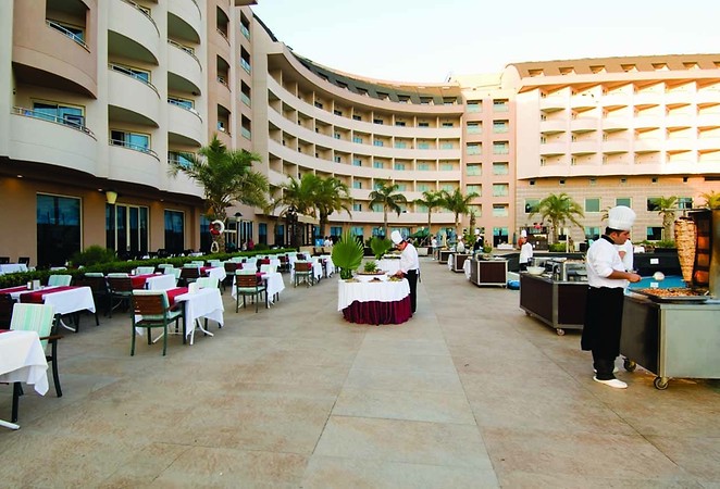 Long Beach Resort Hotel & Spa Deluxe