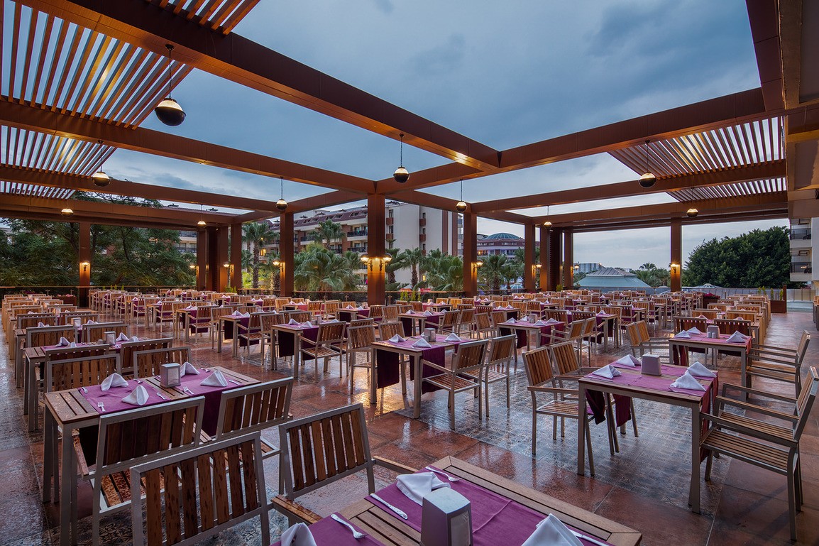 Selge Beach Resort & Spa Hotel