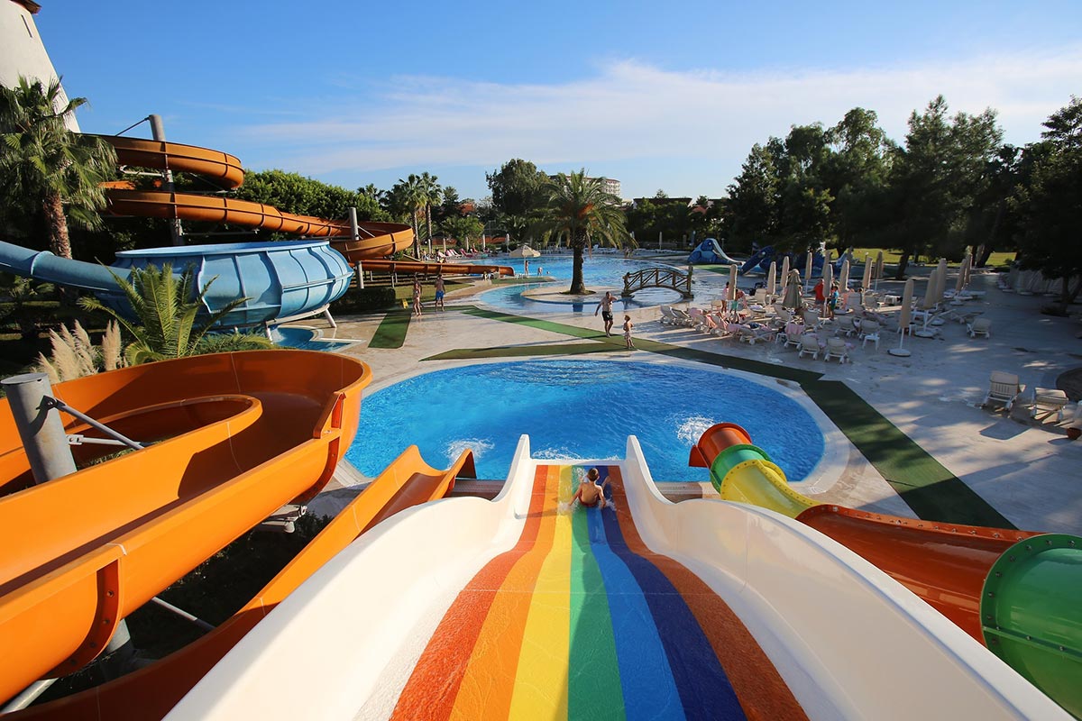 Starlight Resort Hotel