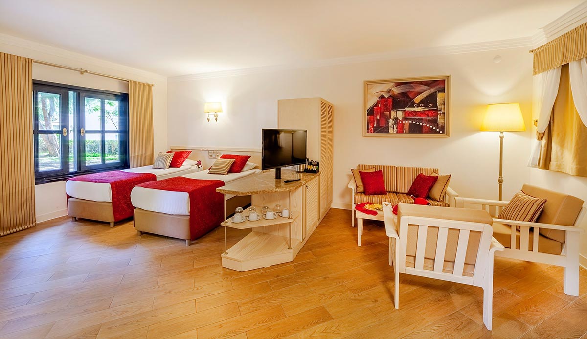 Starlight Resort Hotel