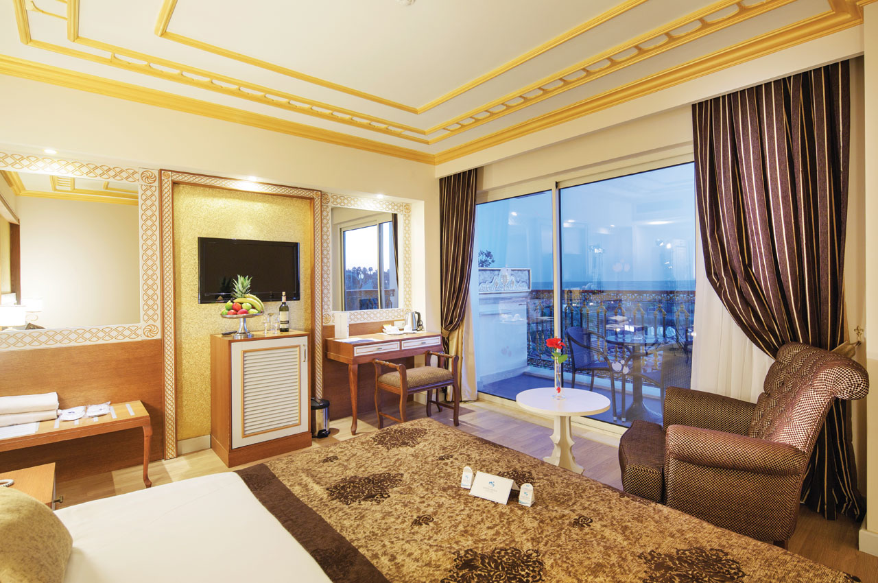Crystal Palace Luxury Resort & Spa