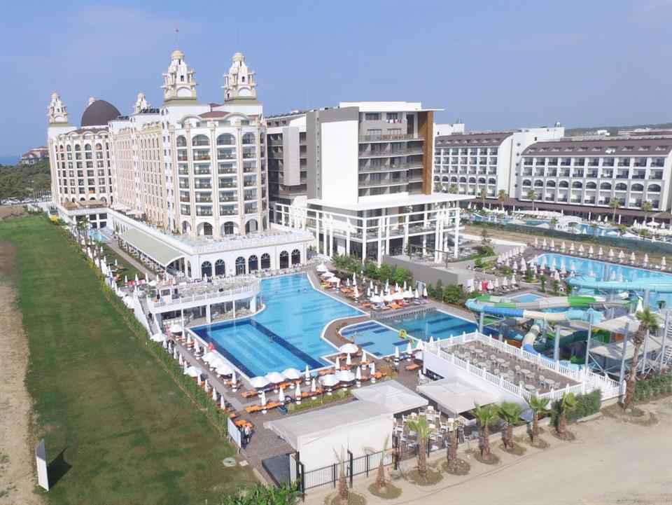 Jadore Deluxe Hotel & Spa