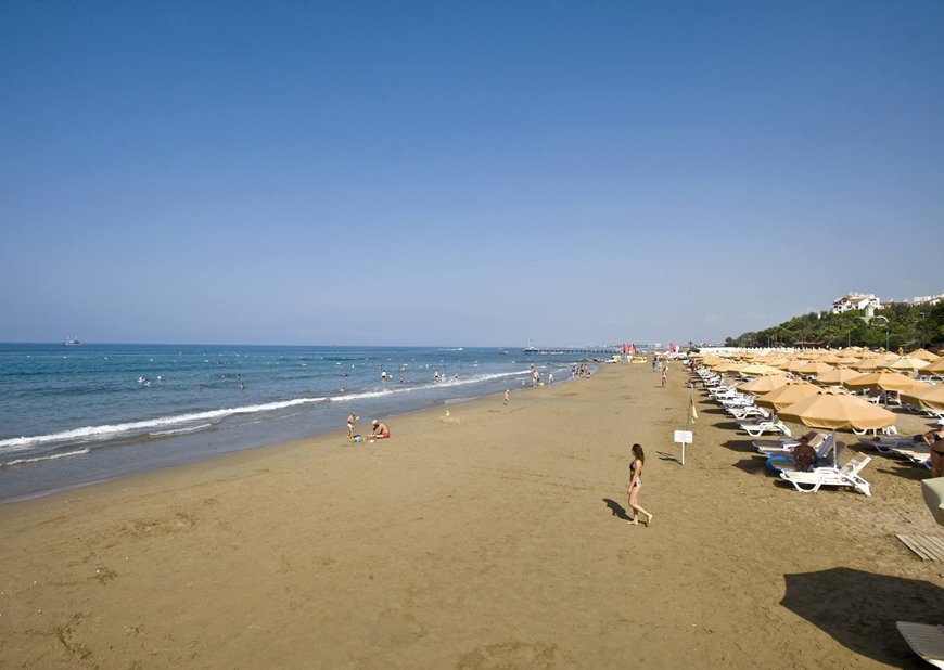 Crystal Sunrise Queen Luxury Resort & Spa  